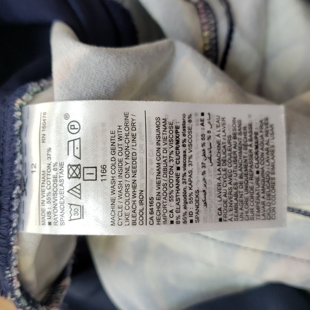 Old Navy Full Panel Pixie Maternity Slim Ankle Pa… - image 7